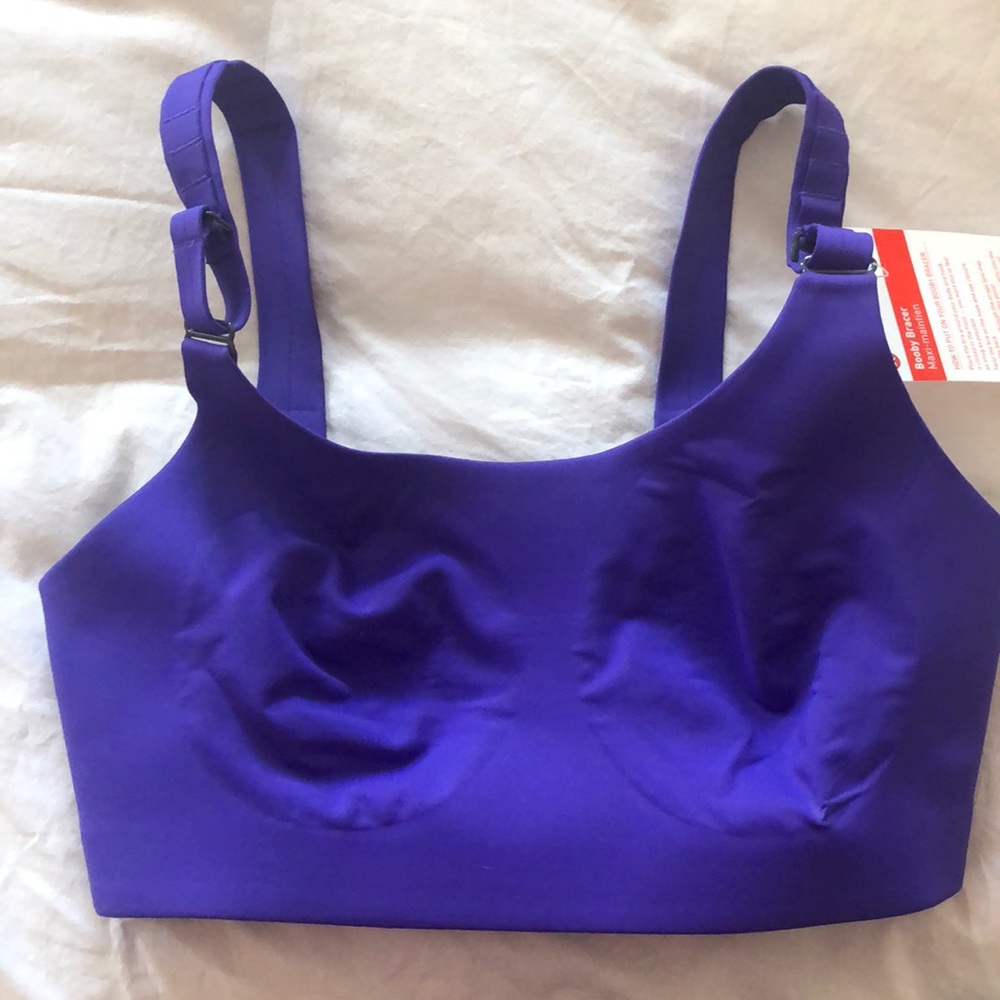 Lululemon Booby Bracer Sports Bra